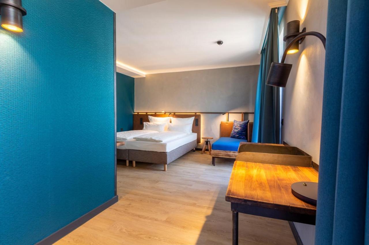 Unsoeld's Factory Hotel München