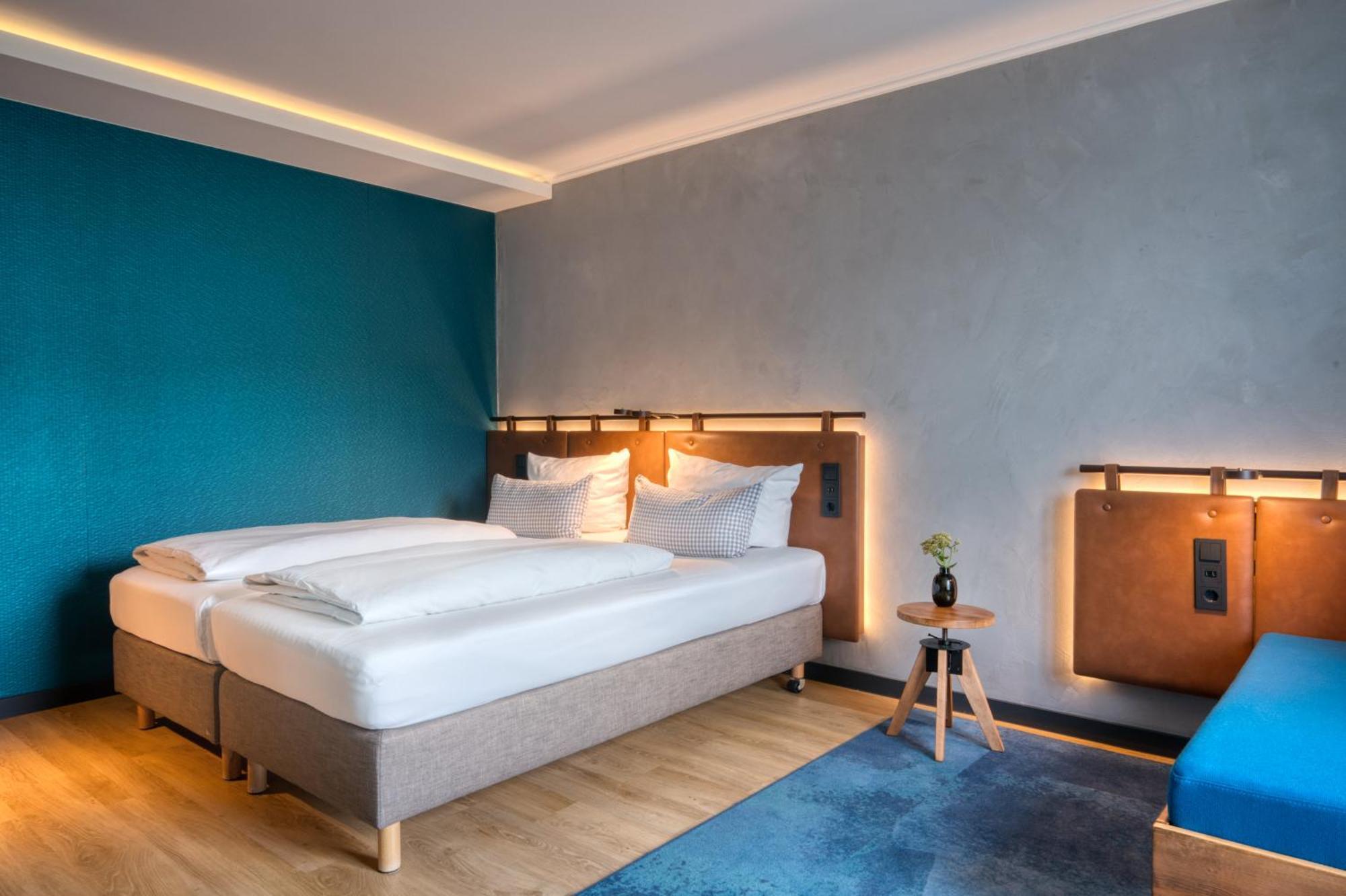 Unsoeld's Factory Hotel München